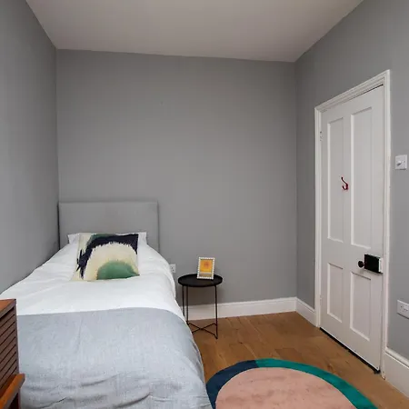 2 Bed In Sydenham, * Londres