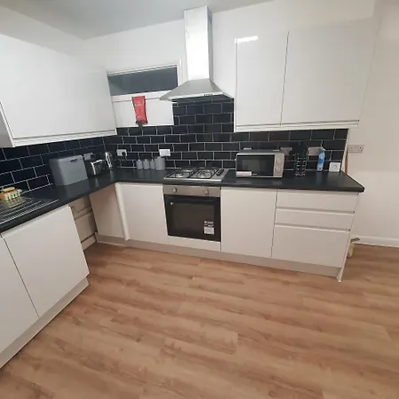Homestay Beautiful Place Near East Station Dagenham