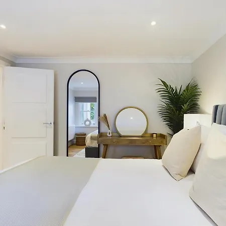Be - The Warwick Avenue Residences Apartamento