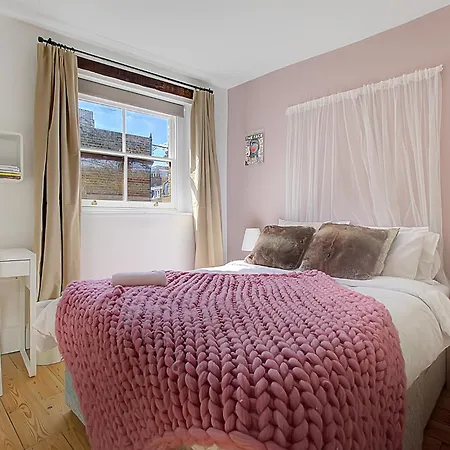 Old Street Iconic Warehouse Style 4 Bedroom 2 Bath House Prime Location
