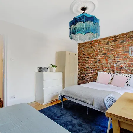 Old Street Iconic Warehouse Style 4 Bedroom 2 Bath House Prime Location London