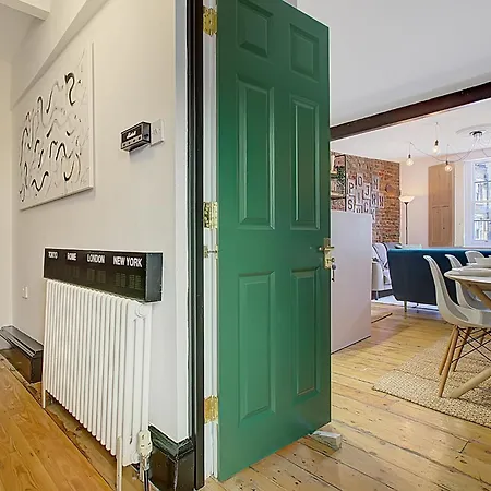 Old Street Iconic Warehouse Style 4 Bedroom 2 Bath House Prime Location Apartment London