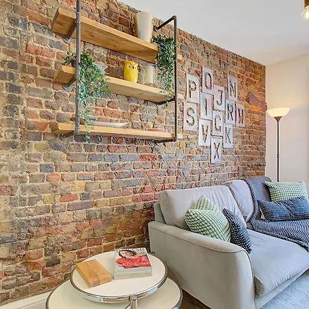 Apartment Old Street Iconic Warehouse Style 4 Bedroom 2 Bath House Prime Location London