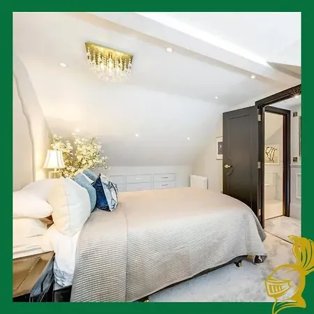 Kings Road Devereux Residences Apartment *