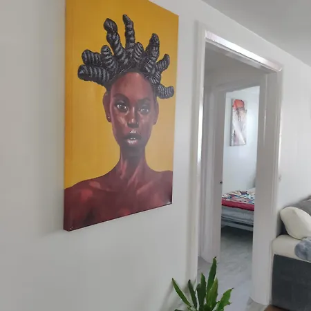 Captivating 3-bed In *