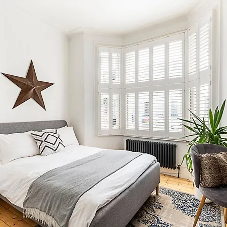 Luxury Fulham Retreat Apartment London