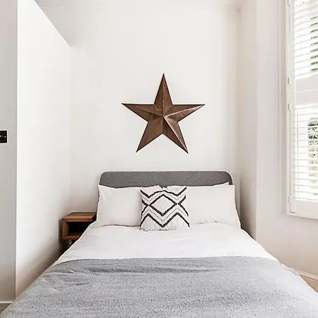 Luxury Fulham Retreat Apartment