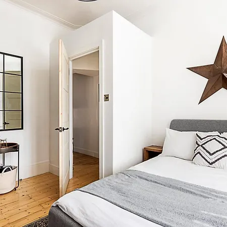 Luxury Fulham Retreat Apartment London