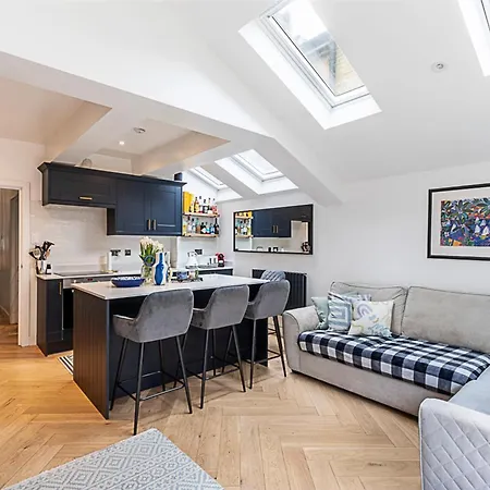 Luxury Fulham Retreat Apartment London