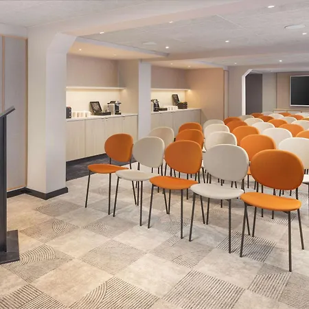 Ibis Earls Court 3*