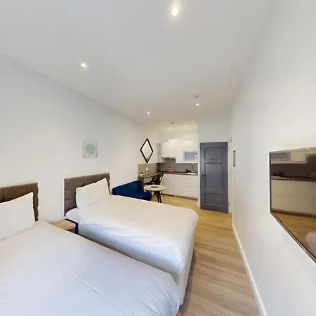 Apartment Msk Premium London