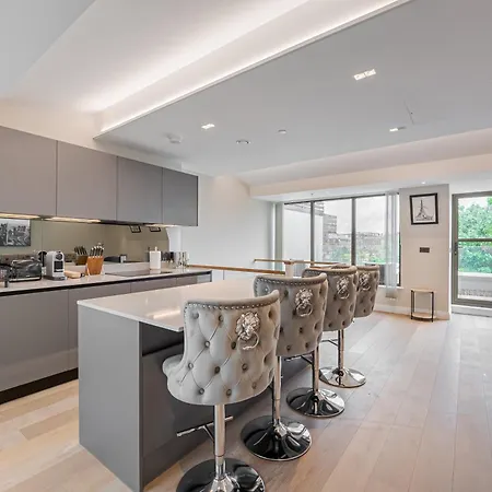 Arcadia Residences - Luxury In Kensington