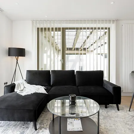 Khayat Homes - The Khalifa - One Bed Luxury *