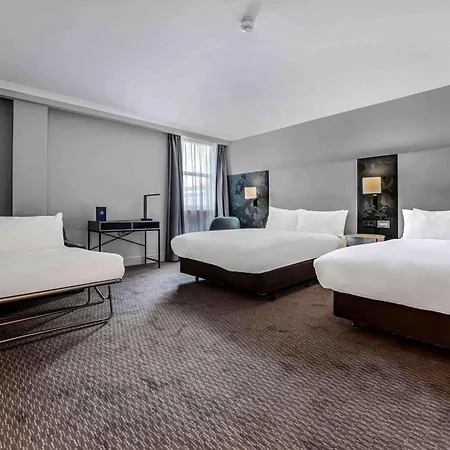 מלון Doubletree By Hilton Kensington לונדון
