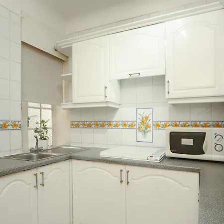 Bryanston Apartment *