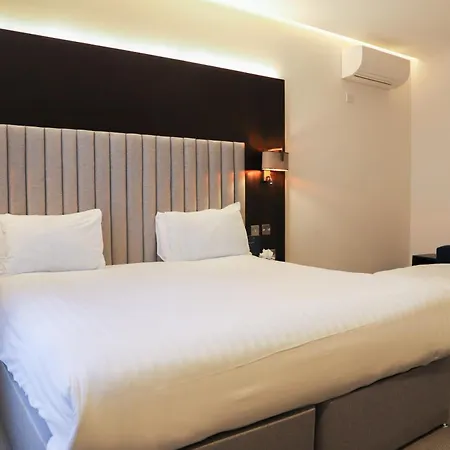 Rove Paddington 4*