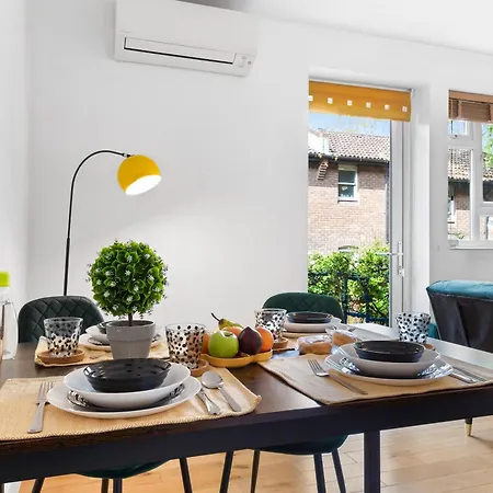 Appartamento Clapham Serenity Garden Retreat With Free Parking *