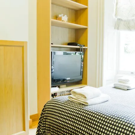 Apartment Studios2let *