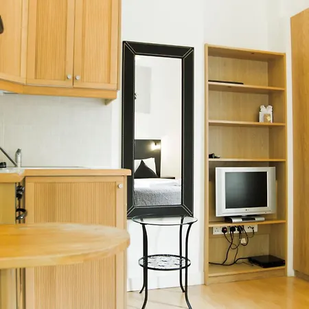 Apartment Studios2let
