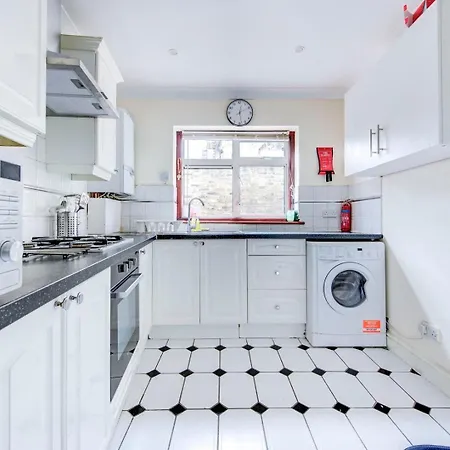 Guestready - Bright Terrace House In Maida Hill *