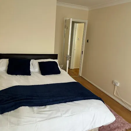 Cosy Camden 3 Bed - Sleeps 6 Apartment London
