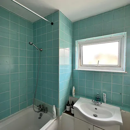 Cosy Camden 3 Bed - Sleeps 6 Apartment