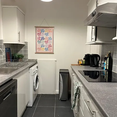 Apartment Golders *