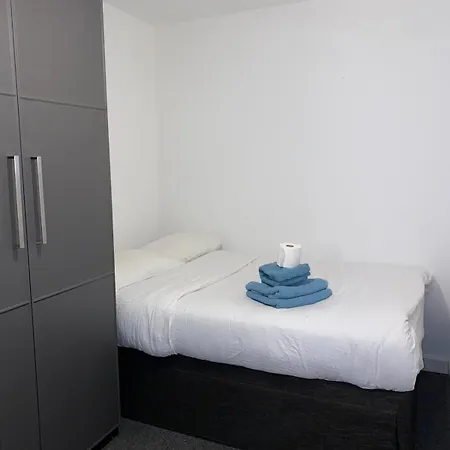 Aparthotel Studio Flat Farringdon London