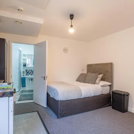 Aparthotel Studio Flat Farringdon London
