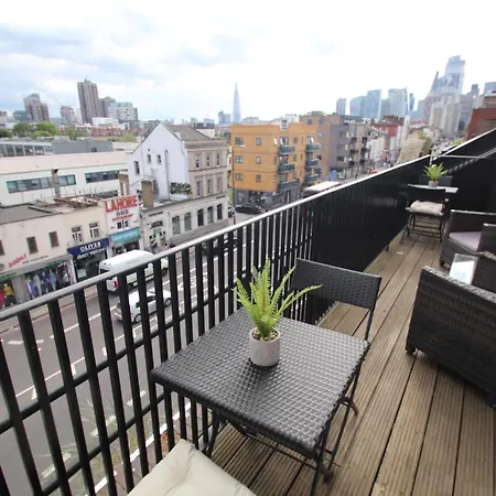 Ft6 Penthouse Apartment *