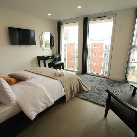Ft6 Penthouse Apartment *