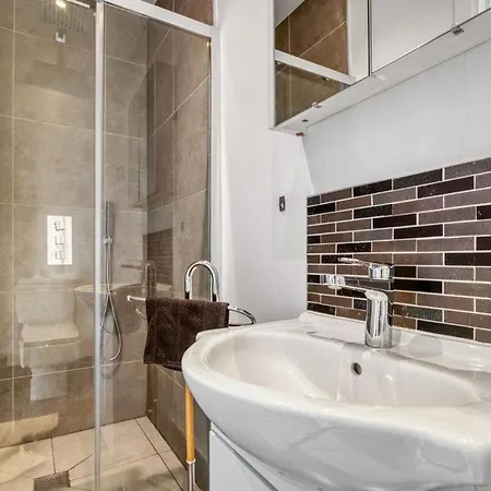 Luxurious Hidden Gem In Wandsworth *