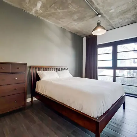 Modern And Chic At Ferrum Near Wembley Park Londres