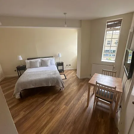 Beautiful, Cosy Studio Chelsea