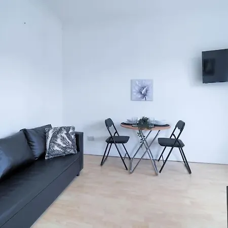 S5 Full In Kilburn With Kitchen Zone 2 * London