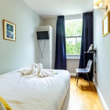Hotel Coronation 3*