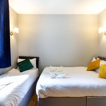 Coronation Hotel London