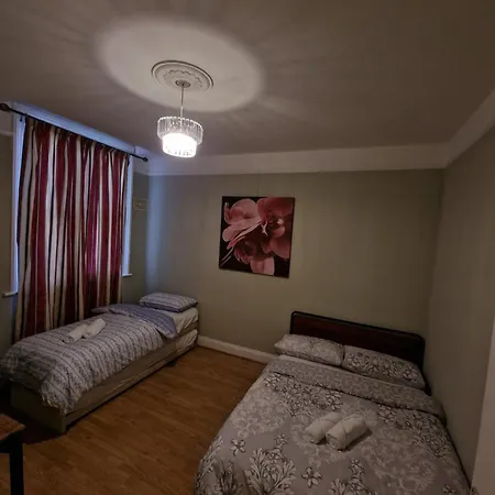 Homeway Homestay London