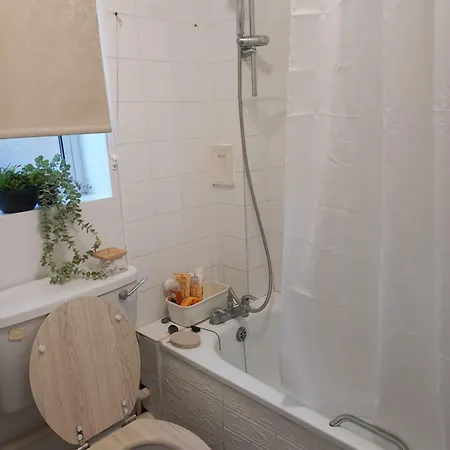 Apartment One Bedroom In Central *
