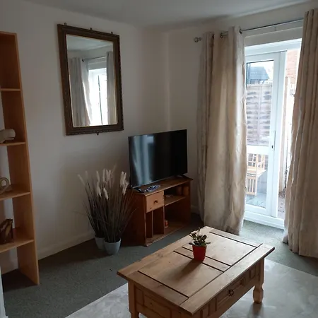 One Bedroom In Central Apartment London