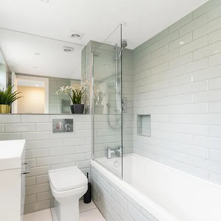 Holiday home Elegant Hither Family London