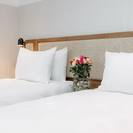 Leicester House Hotel