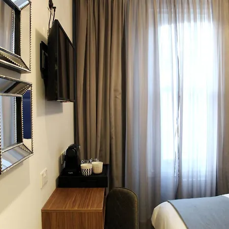 Cg Kensington Hotel 4*