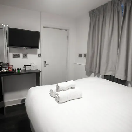 The Finsbury London