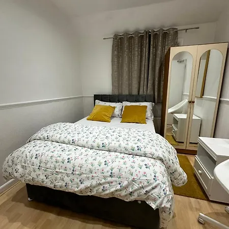 Double With Free Wifi Keedonwood Road Bromley