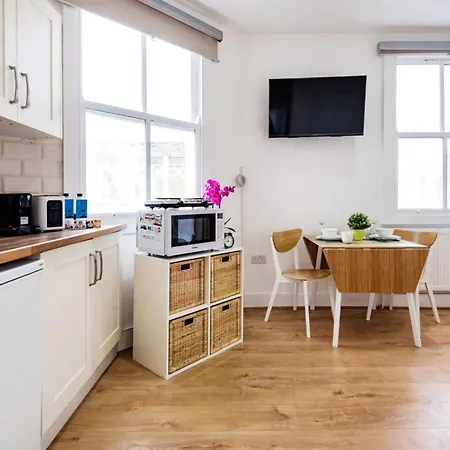 Apartment The Armadale Road Iii *