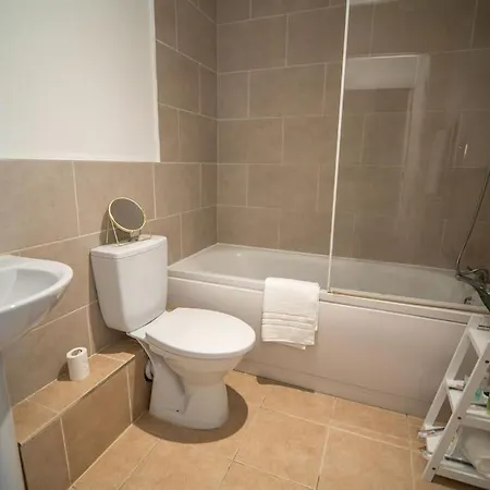 Spacious In Abbey Wood
