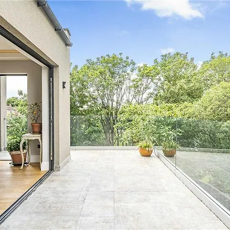 Designer With Spa And Magical Views 5 Bdr