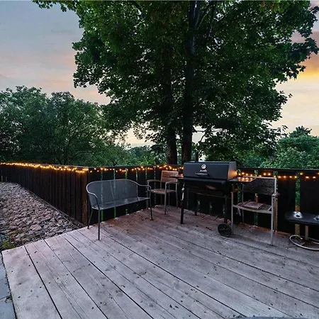 Designer With Spa And Magical Views 5 Bdr * Belvedere