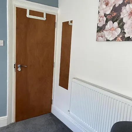 Comfy Private Bedrooms Near Euston, London